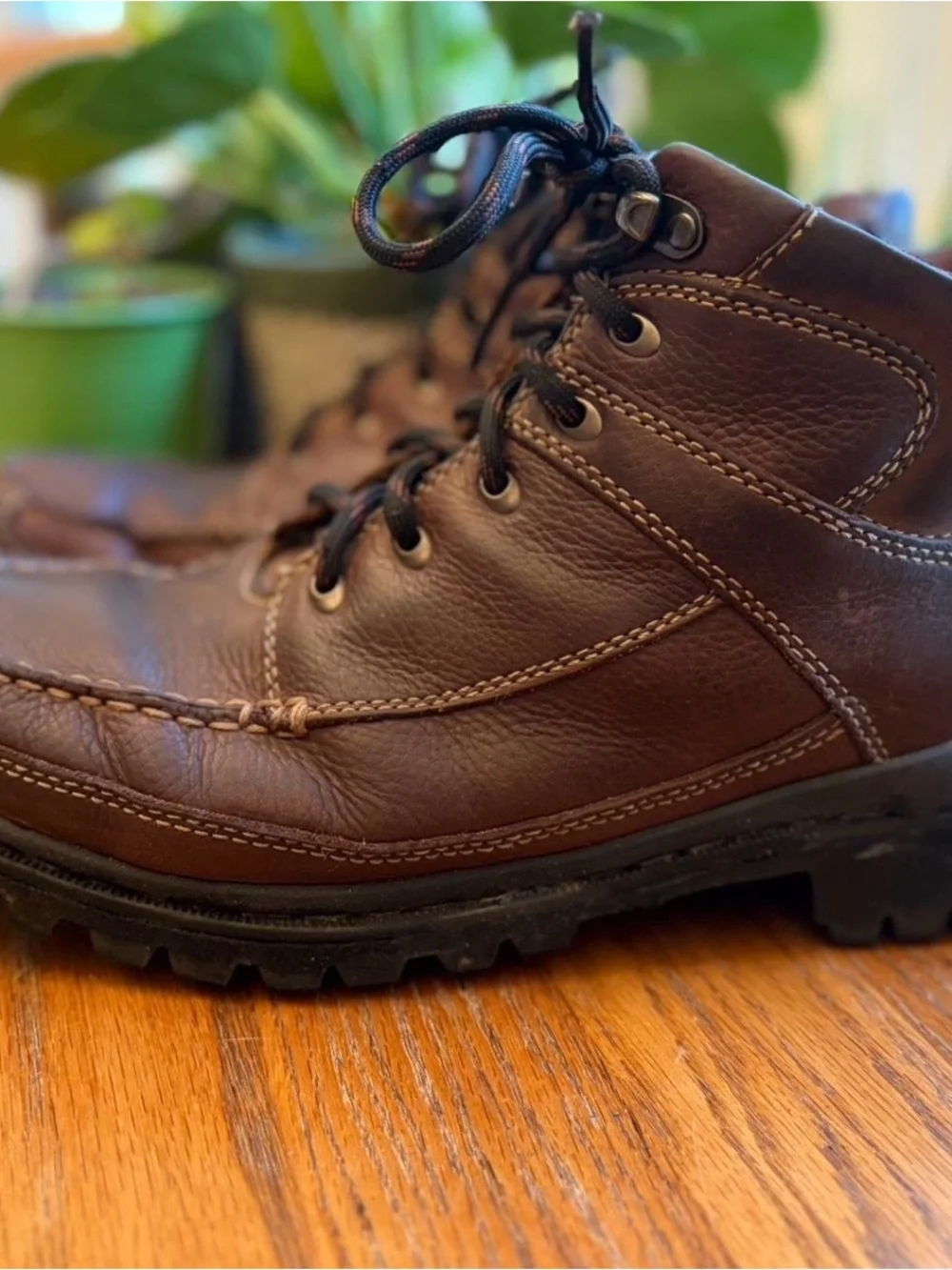 Vibram Casual Brown Boots Work Hiking Size 10.5 Durable Laced Ankle High